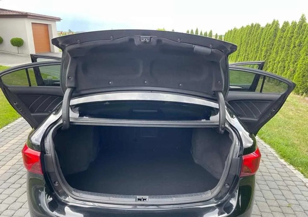 Toyota Avensis cena 47900 przebieg: 240000, rok produkcji 2015 z Dzierzgoń małe 704